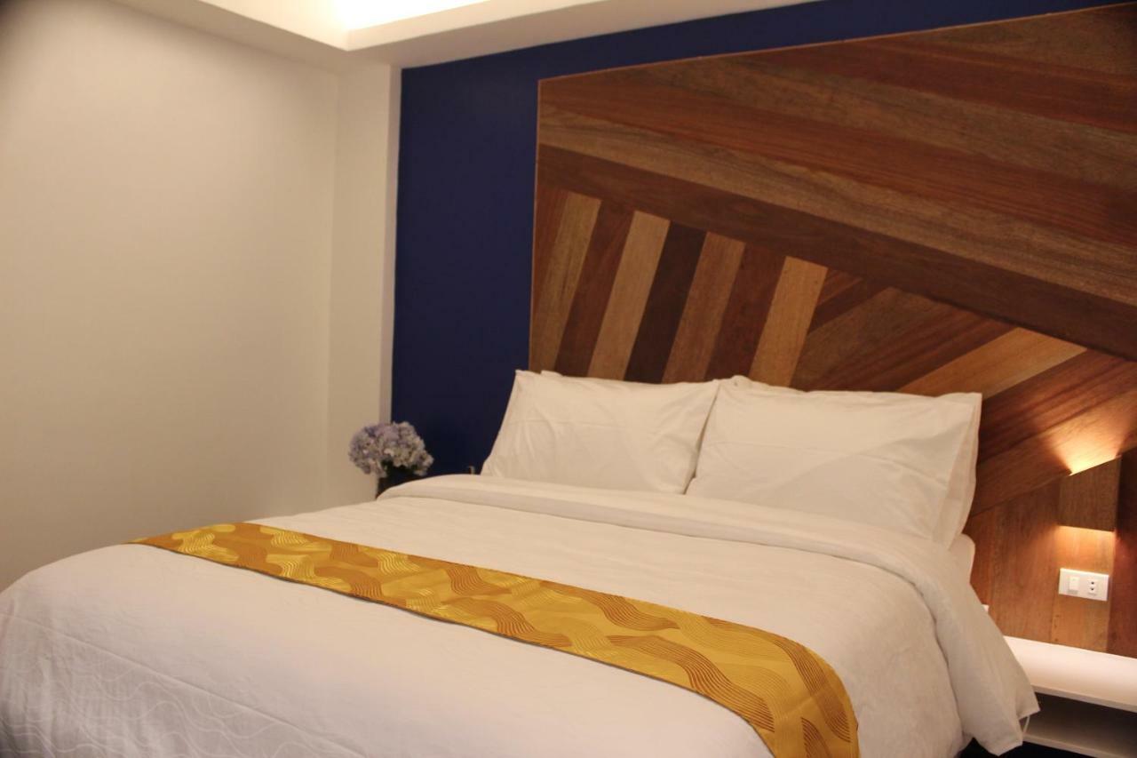 Oyo 609 G Executive Hotel And Spa Boracay Manoc-Manoc Kültér fotó